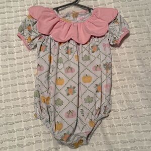 Charming Pink and White Pumpkin Print Bodysuit